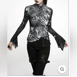 NWOT Punk Rave Black And White Flared Sleeve Top Women’s Size XS-S